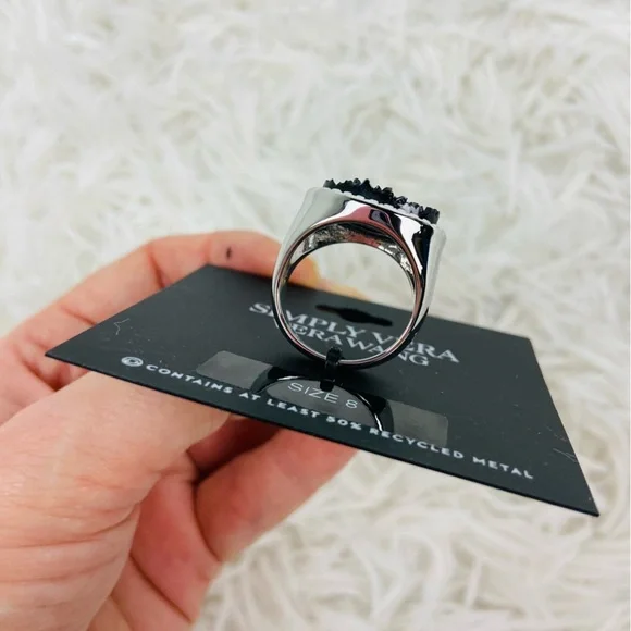 NWT SIMPLY VERA VERA WANG silver recycled, metal and black stone ring size 8 - Picture 8 of 9